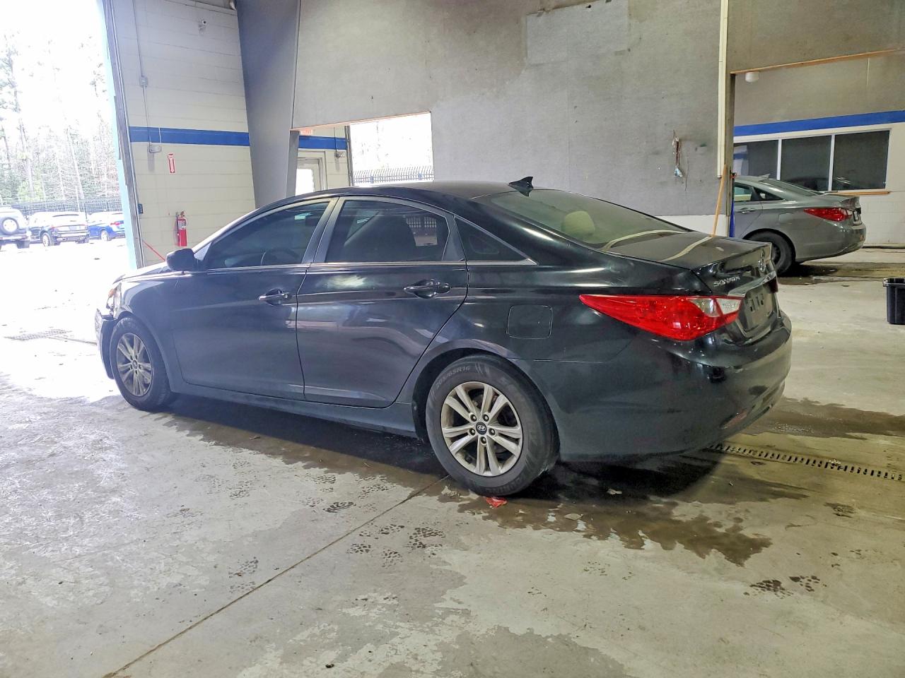 2012 HYUNDAI SONATA GLS photo 3
