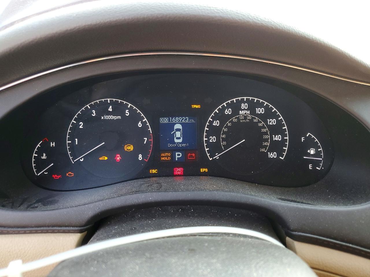 2011 HYUNDAI GENESIS 4.6L photo 17