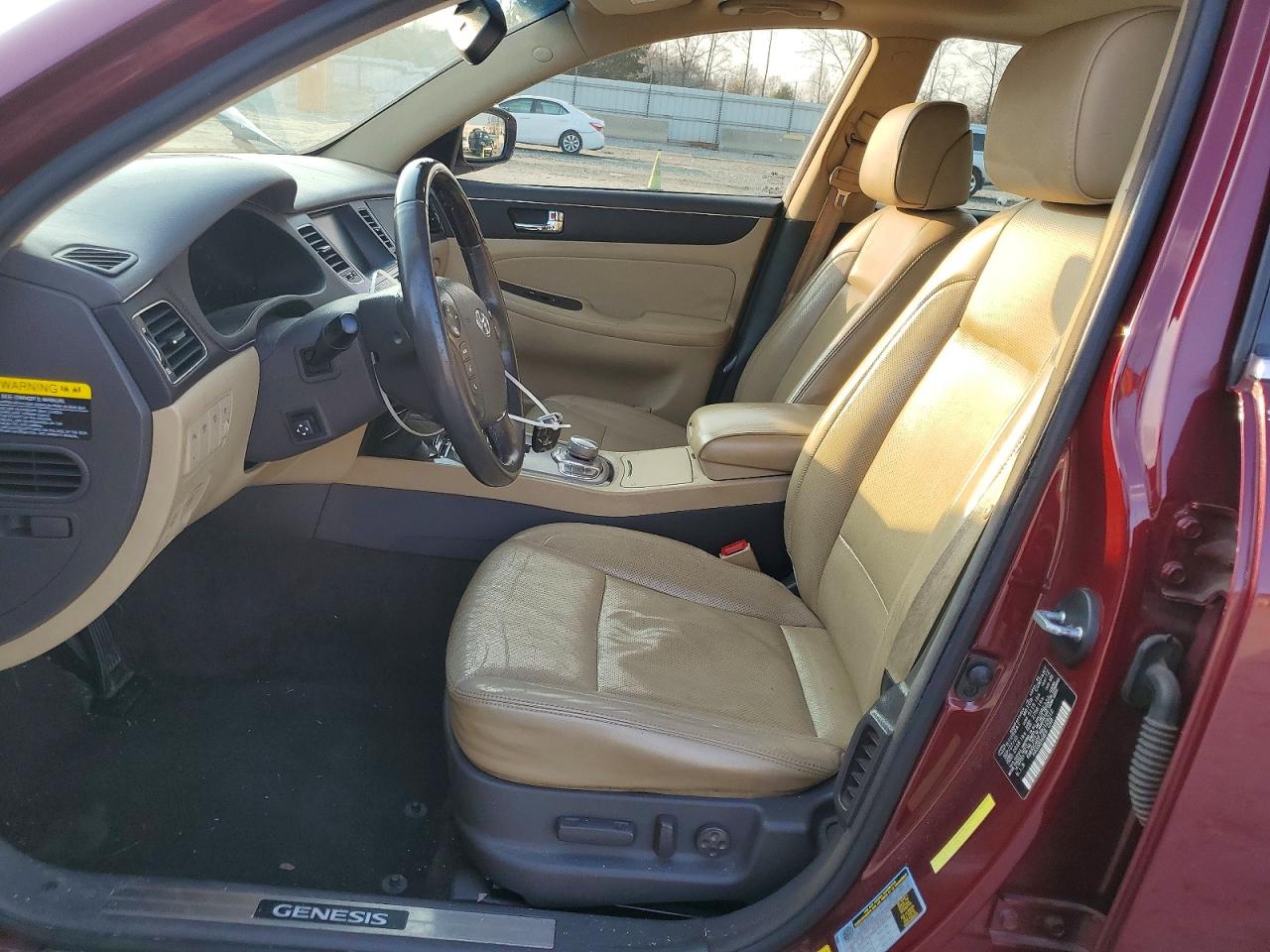 2011 HYUNDAI GENESIS 4.6L photo 13