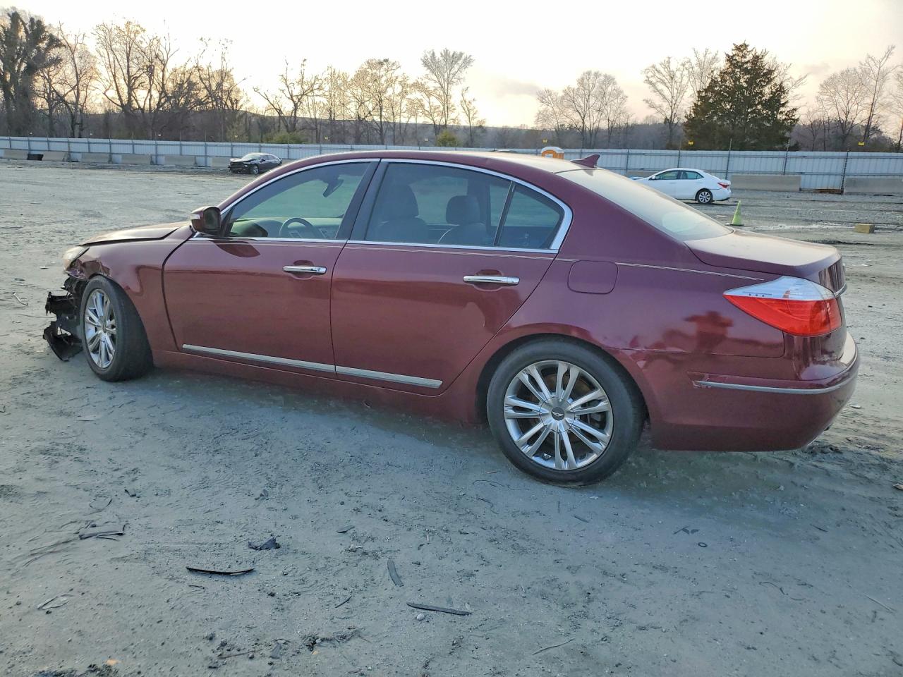 2011 HYUNDAI GENESIS 4.6L photo 3