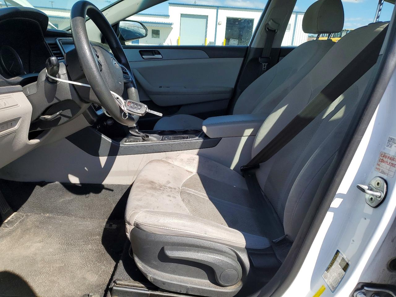 2018 HYUNDAI SONATA SE photo 13