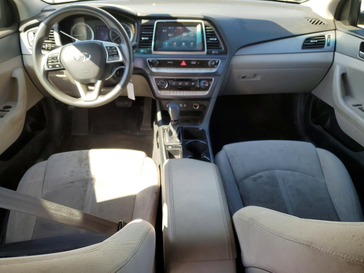 2018 HYUNDAI SONATA SE photo 15