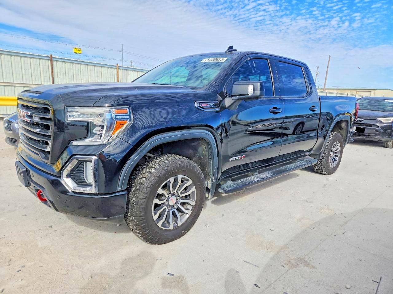 2020 GMC SIERRA