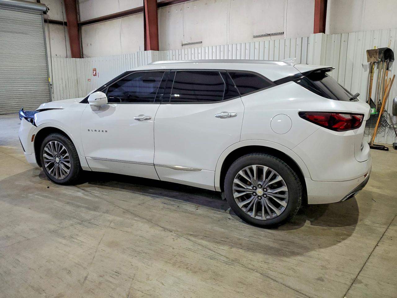 2020 CHEVROLET BLAZER PREMIER photo 3