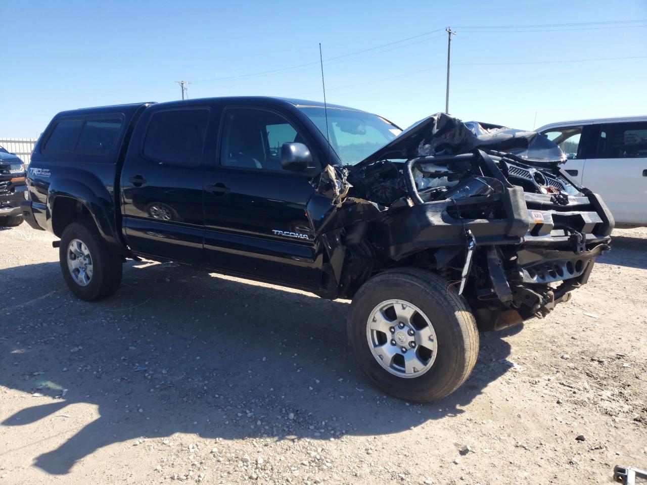 2013 TOYOTA TACOMA photo 7