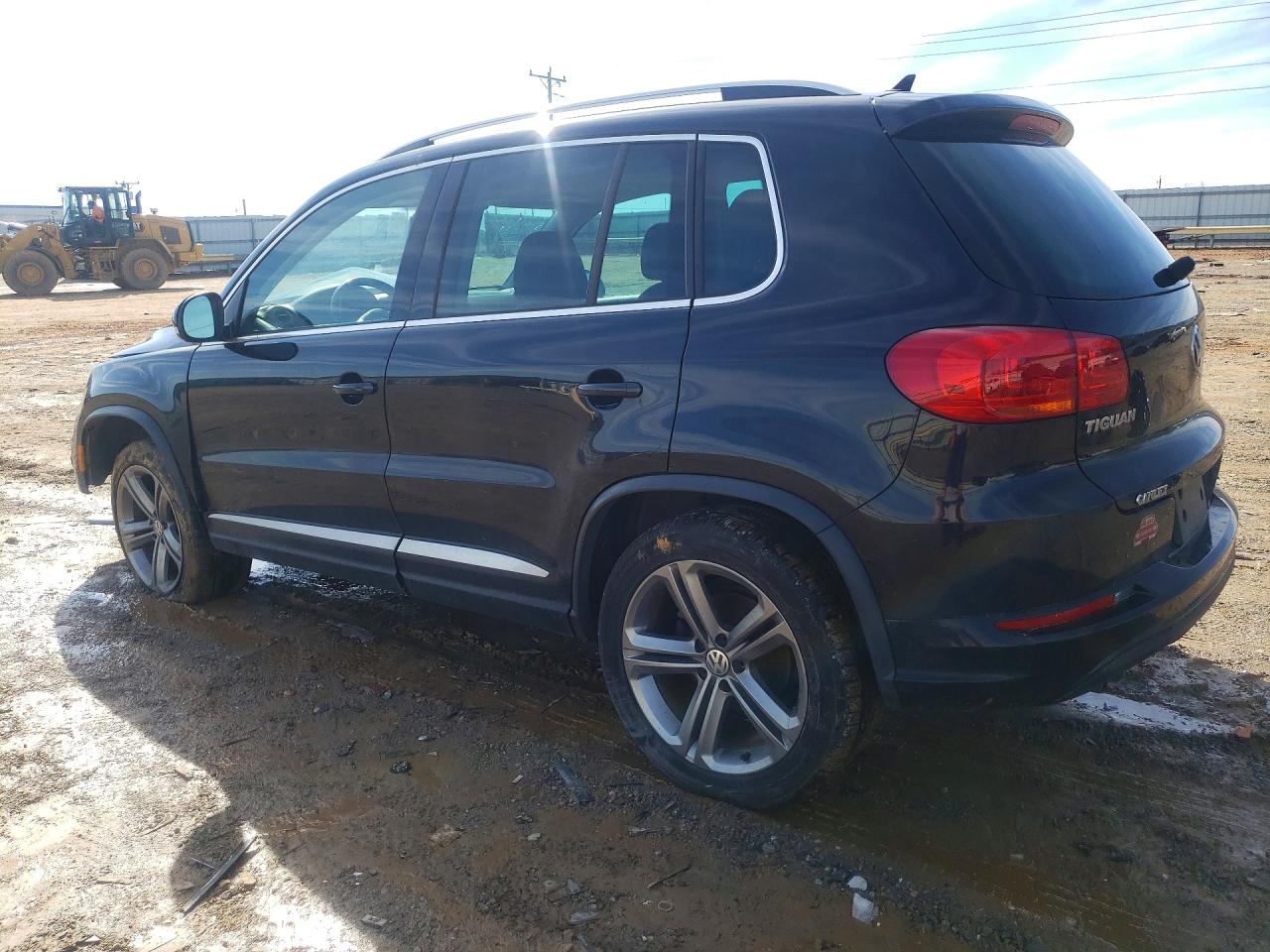 2017 VOLKSWAGEN TIGUAN SPORT photo 3