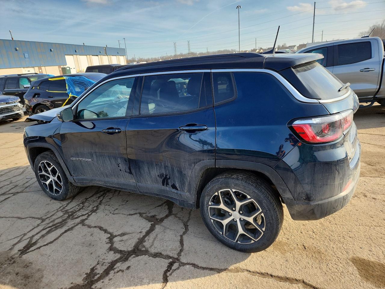 2024 JEEP COMPASS LIMITED photo 4