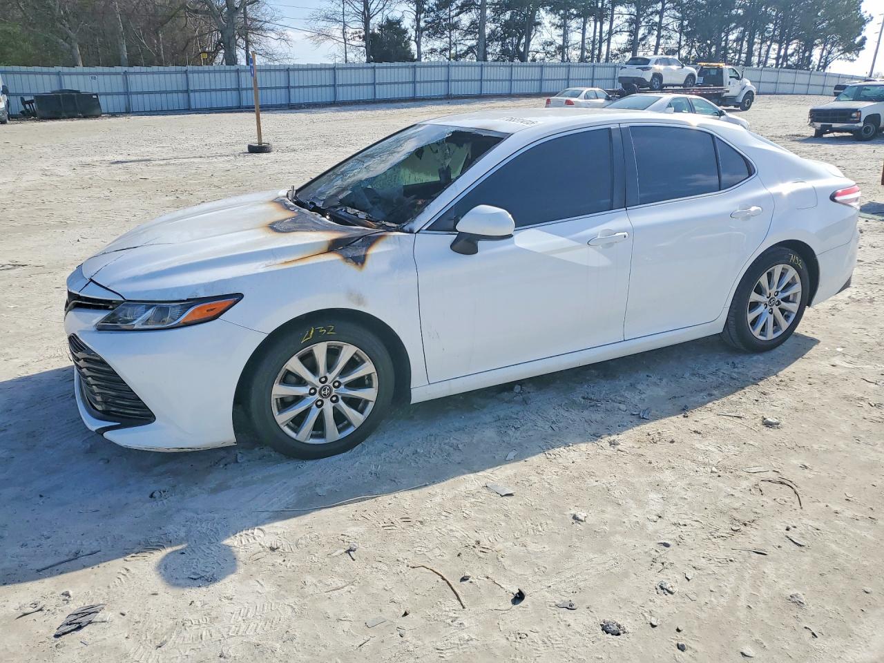 2019 TOYOTA CAMRY