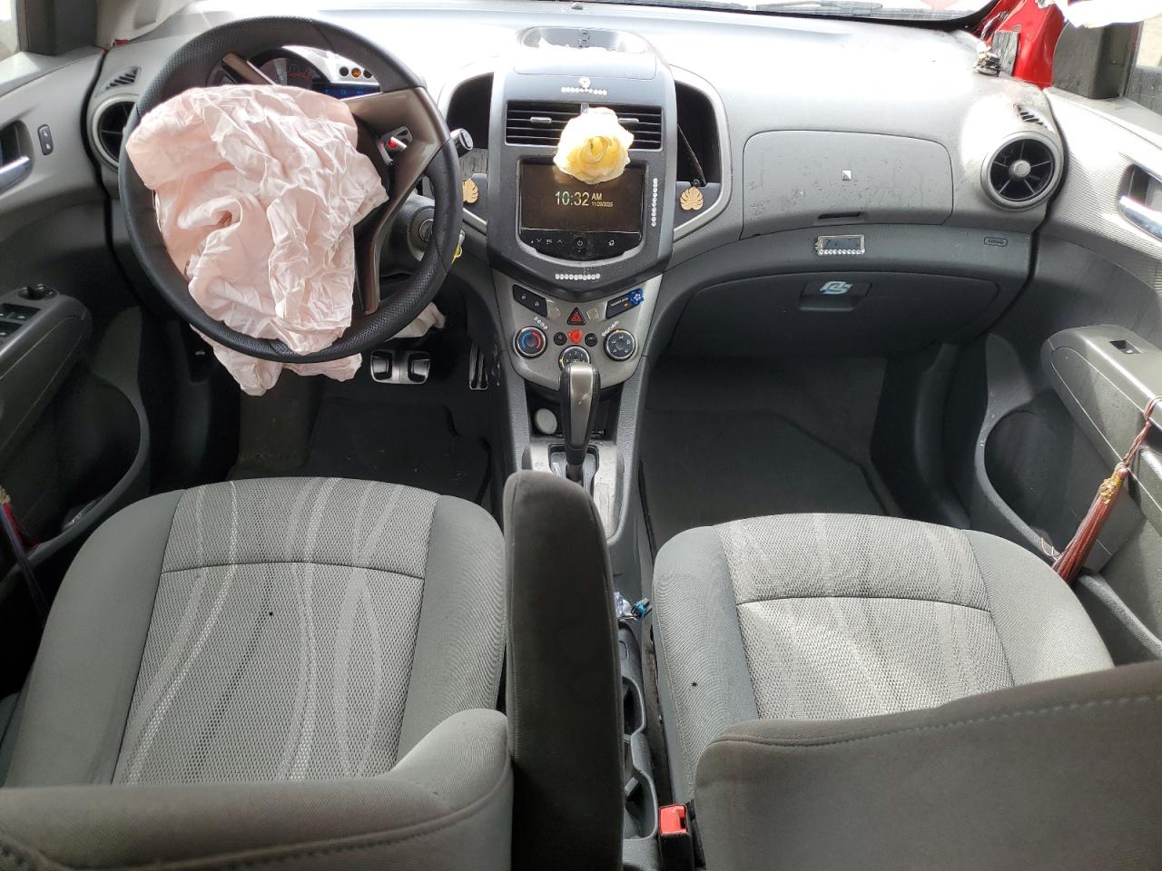2014 CHEVROLET SONIC LT photo 15