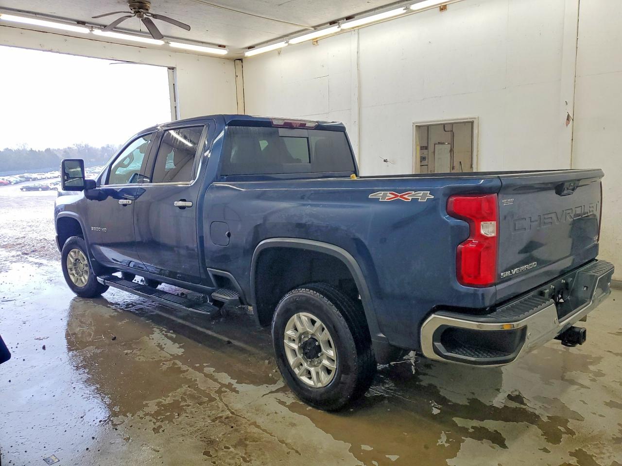 2021 CHEVROLET SILVERADO K3500 LTZ photo 2