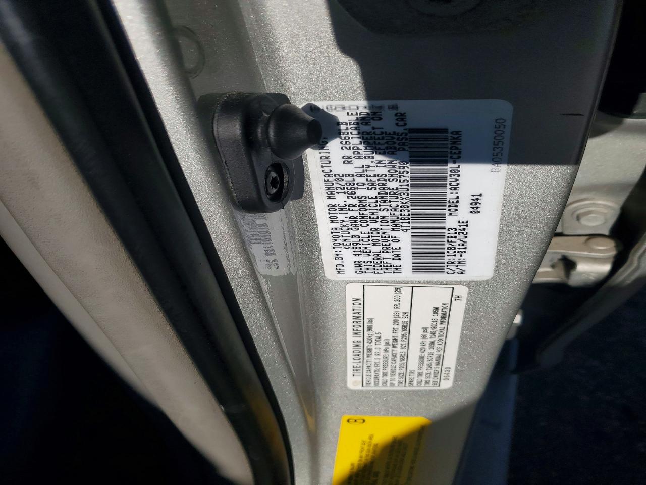 2003 TOYOTA CAMRY LE photo 12