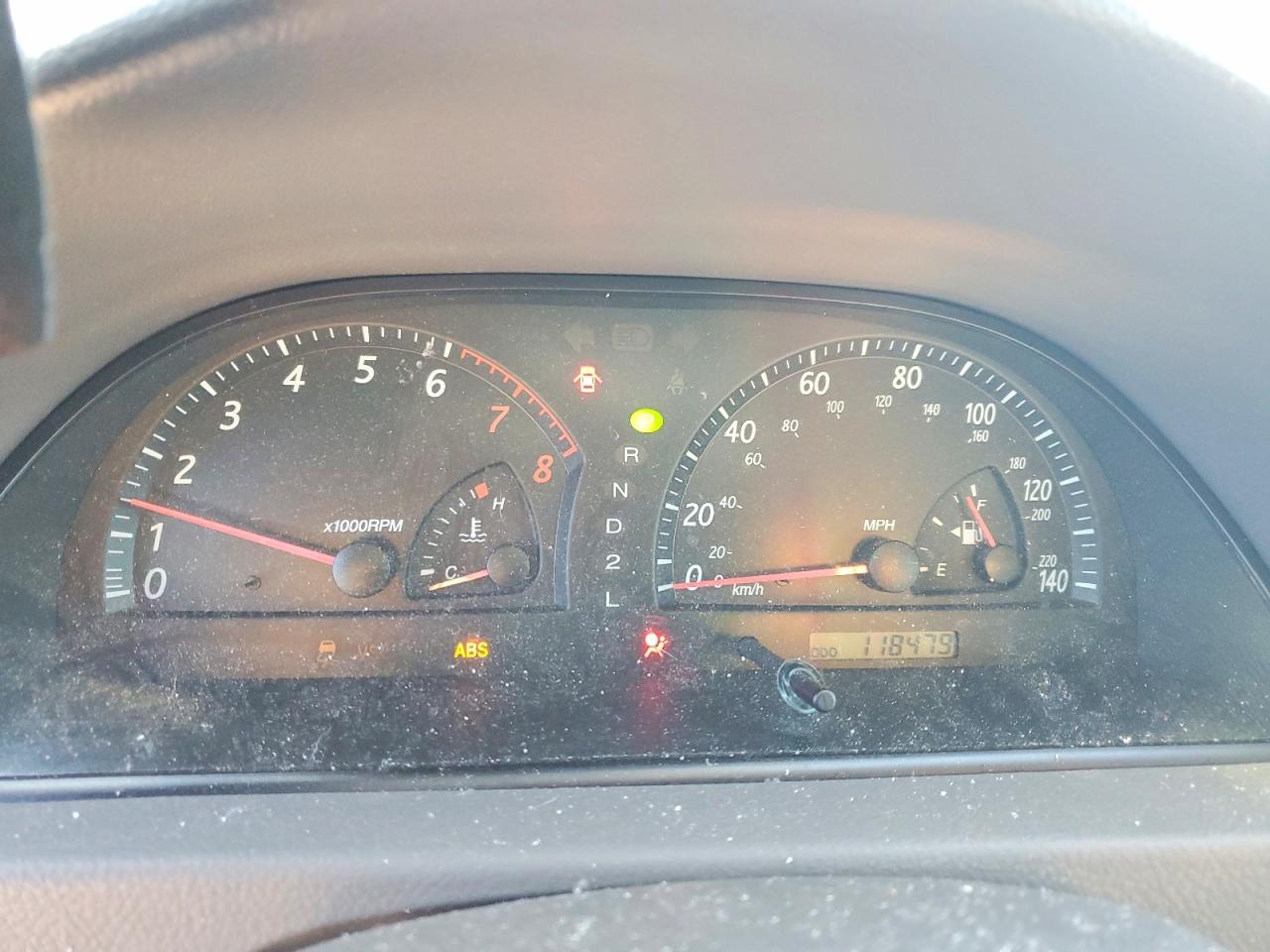 2003 TOYOTA CAMRY LE photo 9