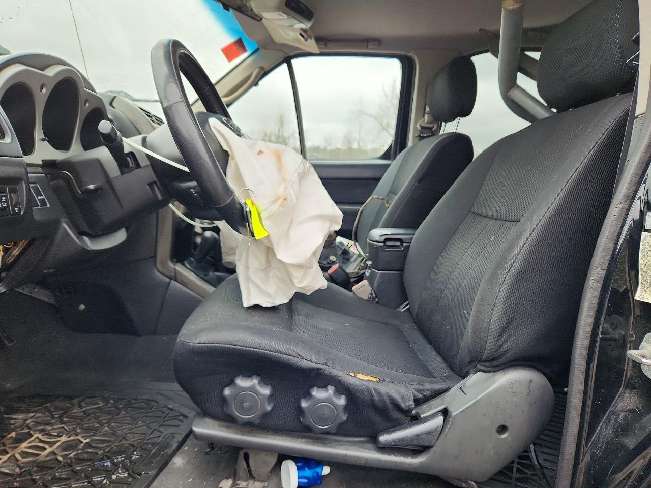 2003 NISSAN XTERRA SE photo 13