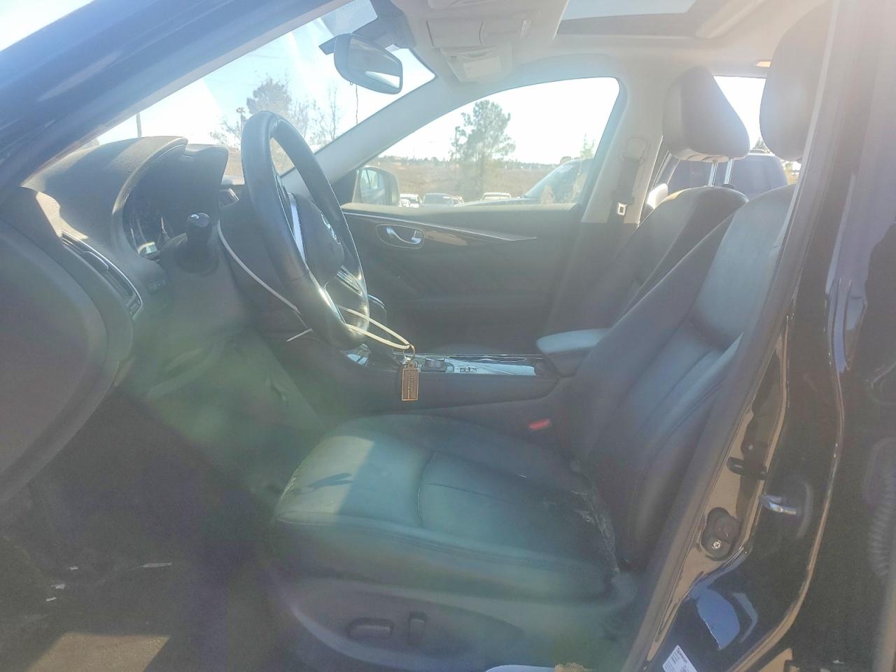 2018 INFINITI Q50 LUXE photo 13