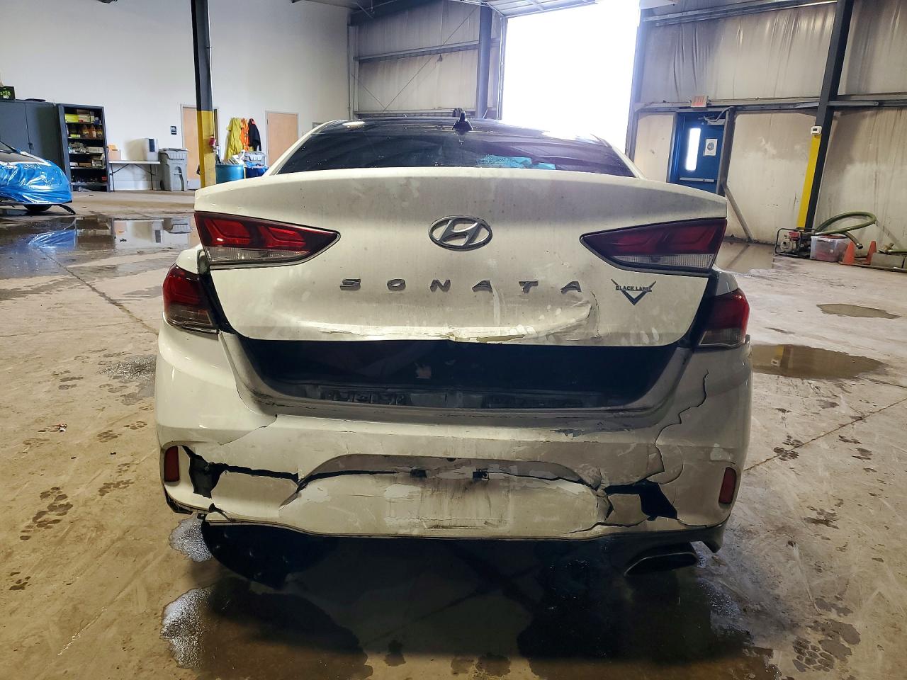 2018 HYUNDAI SONATA SEL photo 11