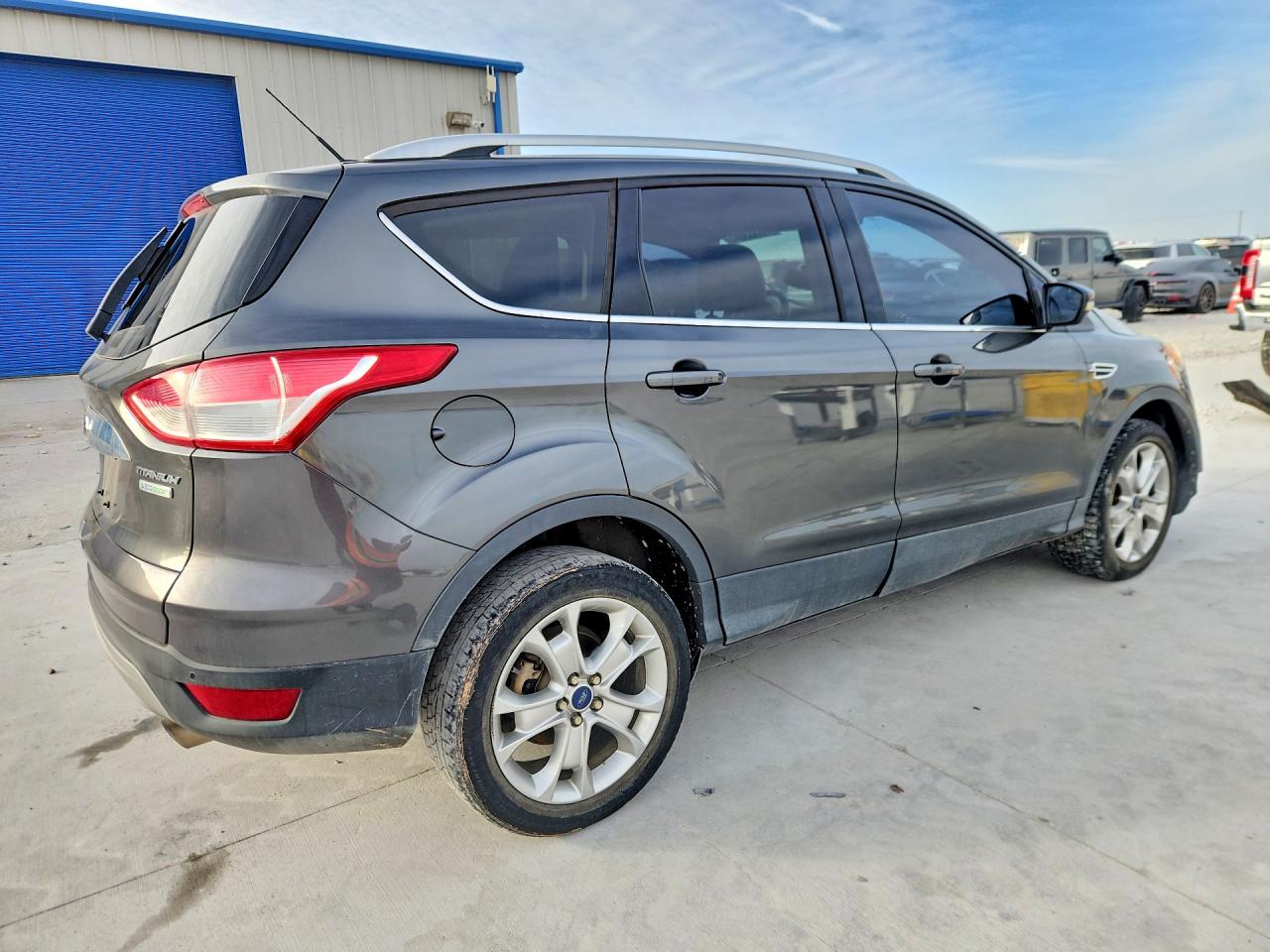 2015 FORD ESCAPE TITANIUM photo 3