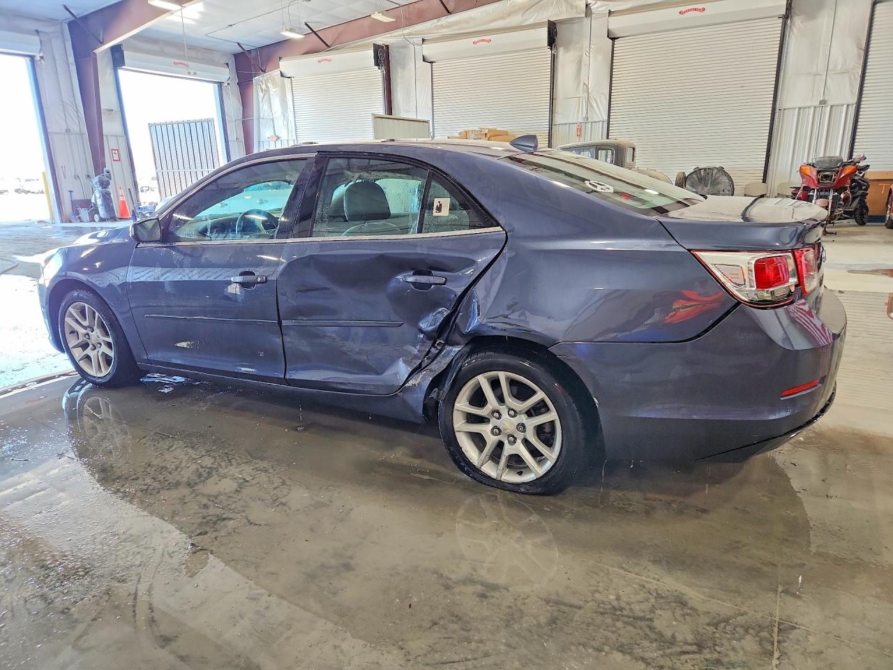 2013 CHEVROLET MALIBU 1LT photo 2