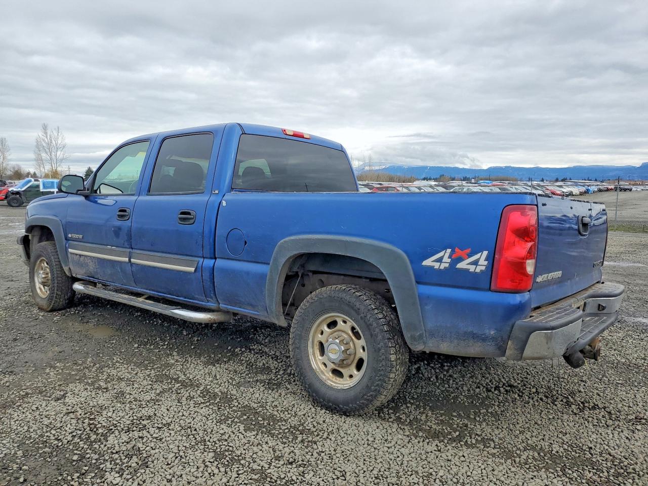2003 CHEVROLET SILVERADO K1500 HEAVY DUTY photo 3