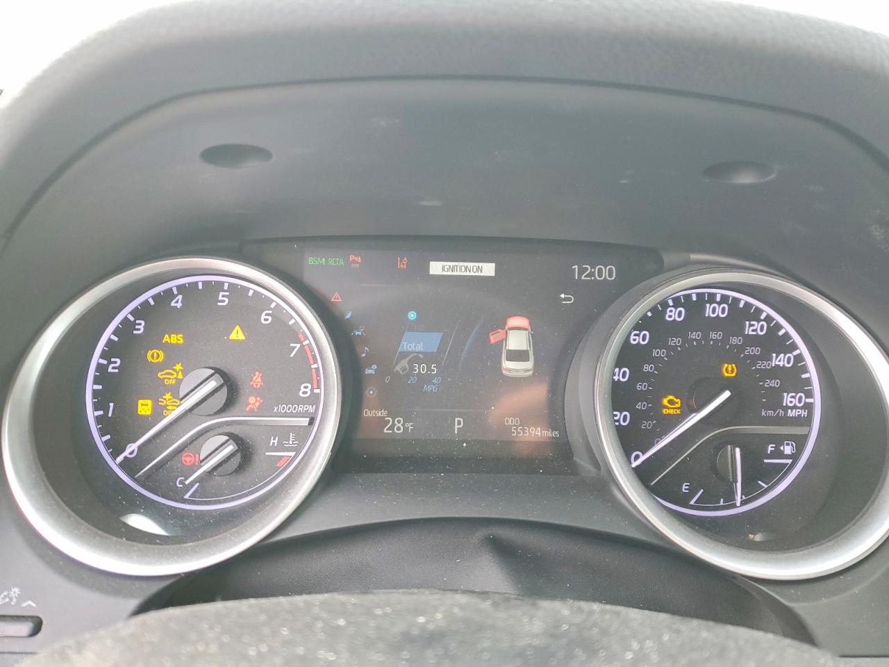 2021 TOYOTA CAMRY XLE photo 17