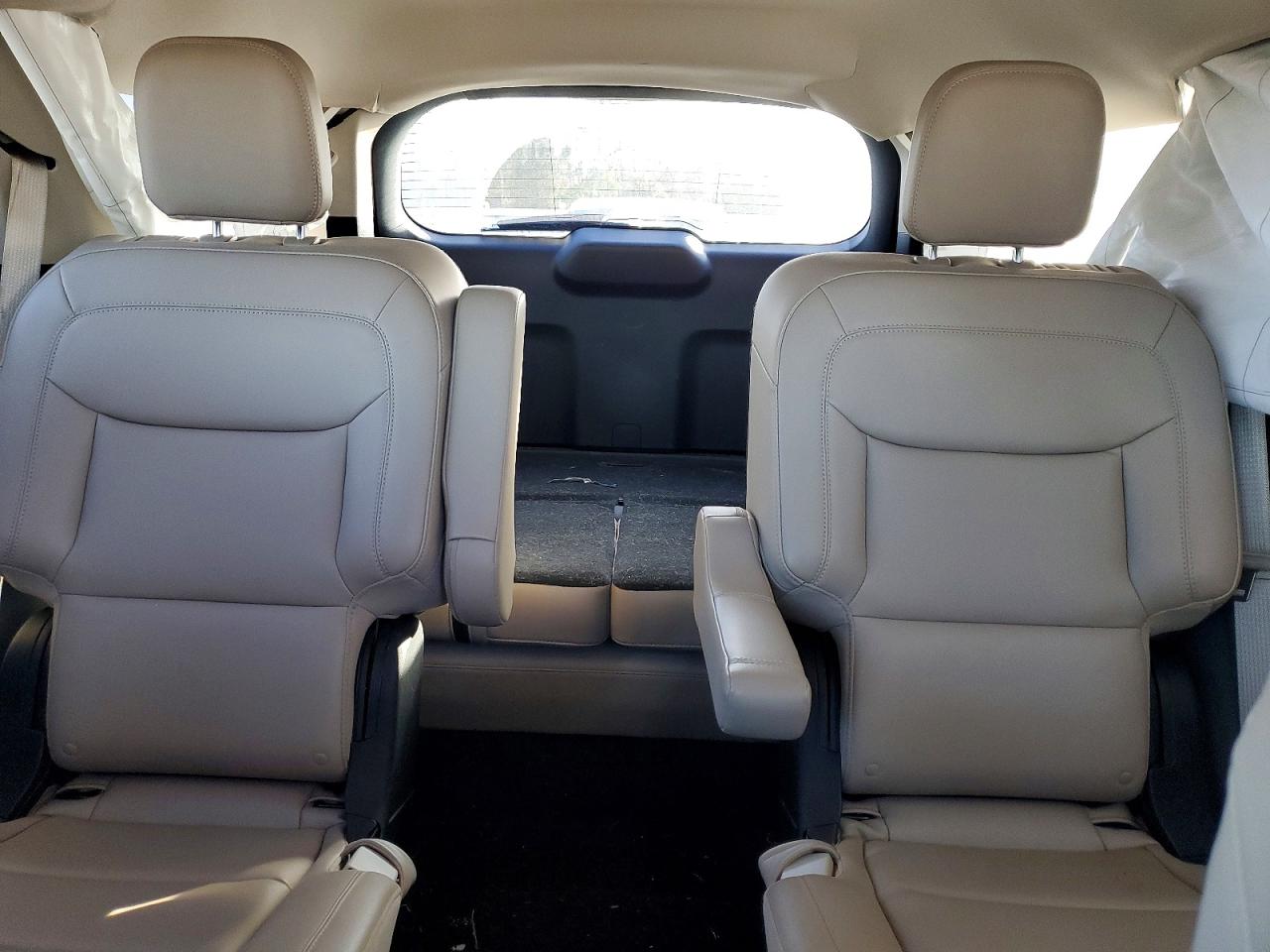 2021 FORD EXPLORER XLT photo 19