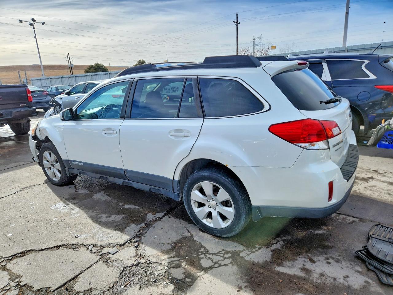 2012 SUBARU OUTBACK 2.5I PREMIUM photo 3