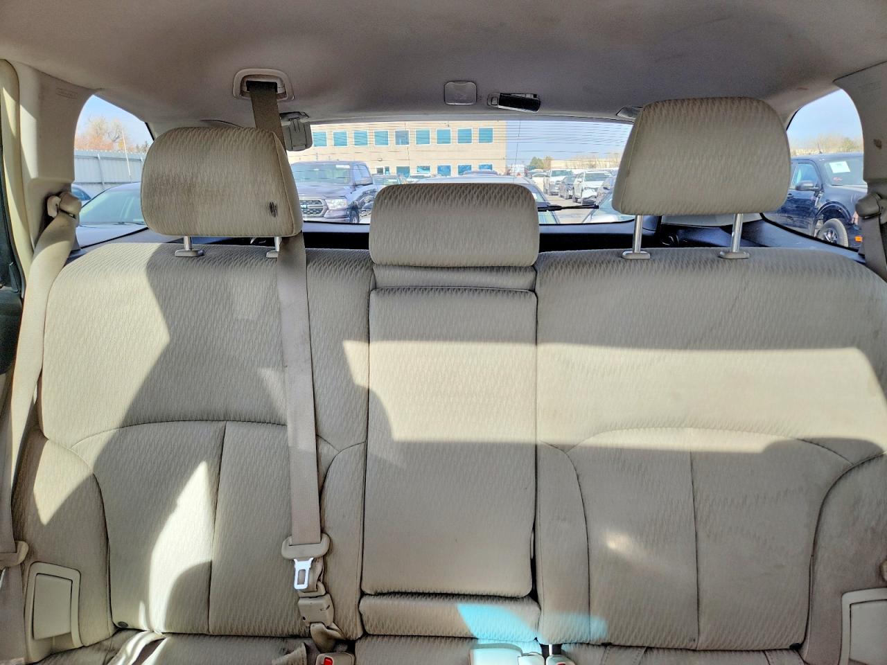 2012 SUBARU OUTBACK 2.5I PREMIUM photo 19