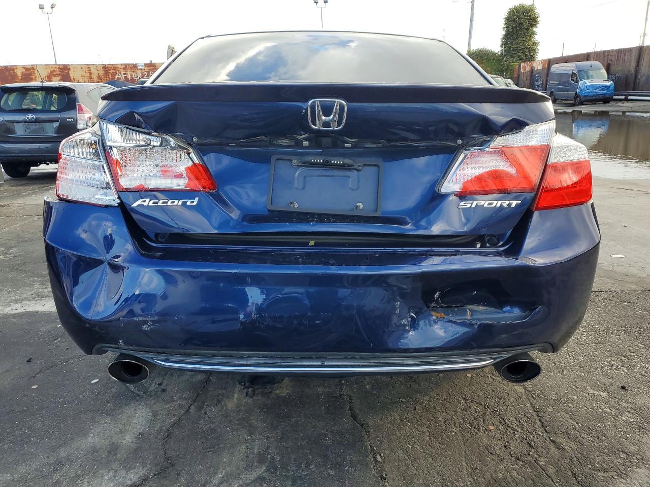 2015 HONDA ACCORD SPORT photo 6