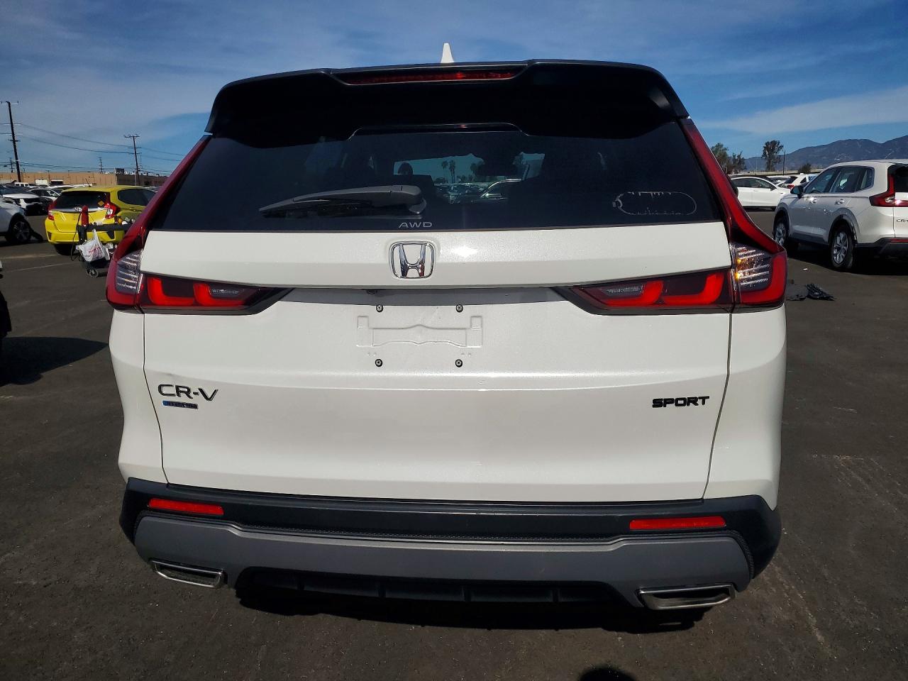 2025 HONDA CR-V SPORT photo 11