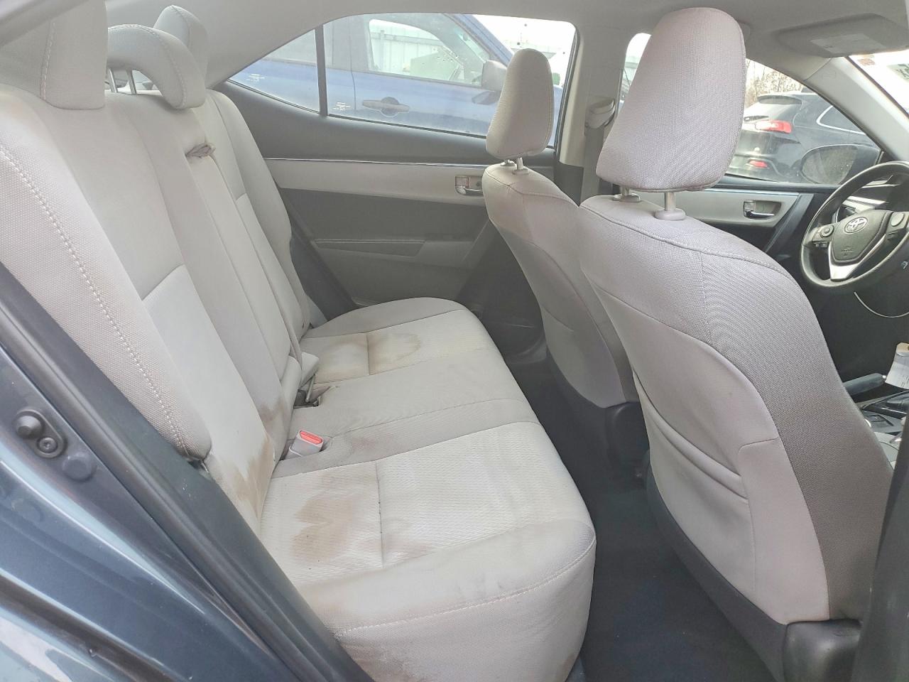 2016 TOYOTA COROLLA LE photo 10
