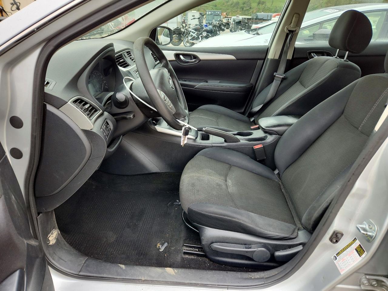 2017 NISSAN SENTRA S photo 13