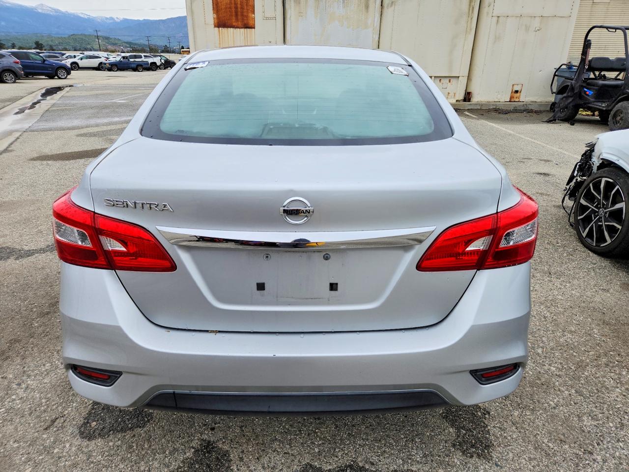 2017 NISSAN SENTRA S photo 11