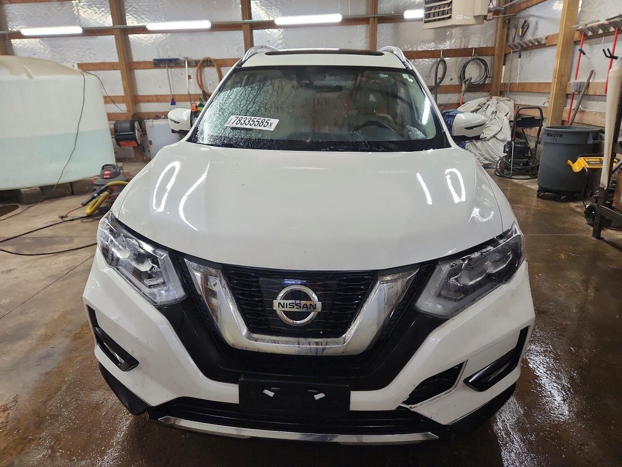 2017 NISSAN ROGUE SL photo 5