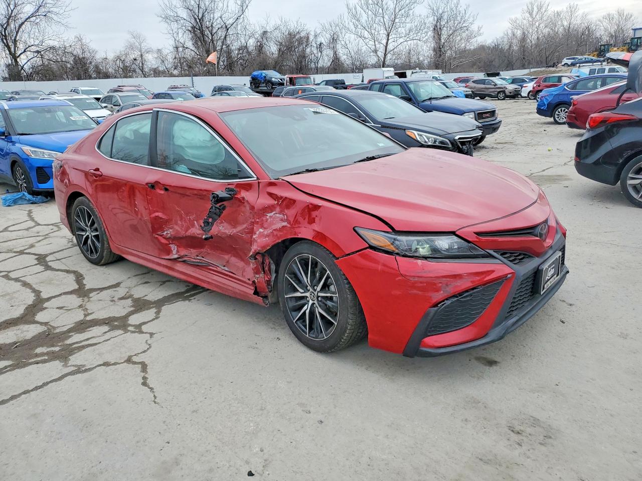 2023 TOYOTA CAMRY SE photo 4