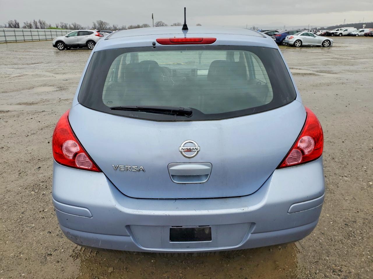2012 NISSAN VERSA S photo 11