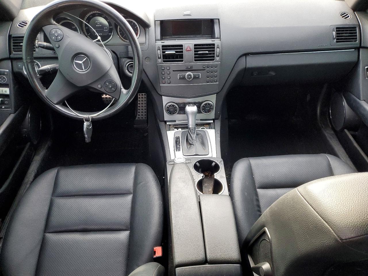 2011 MERCEDES-BENZ C 300 photo 22