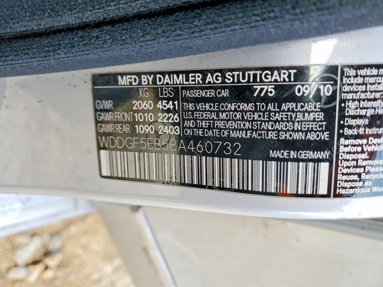2011 MERCEDES-BENZ C 300 photo 34