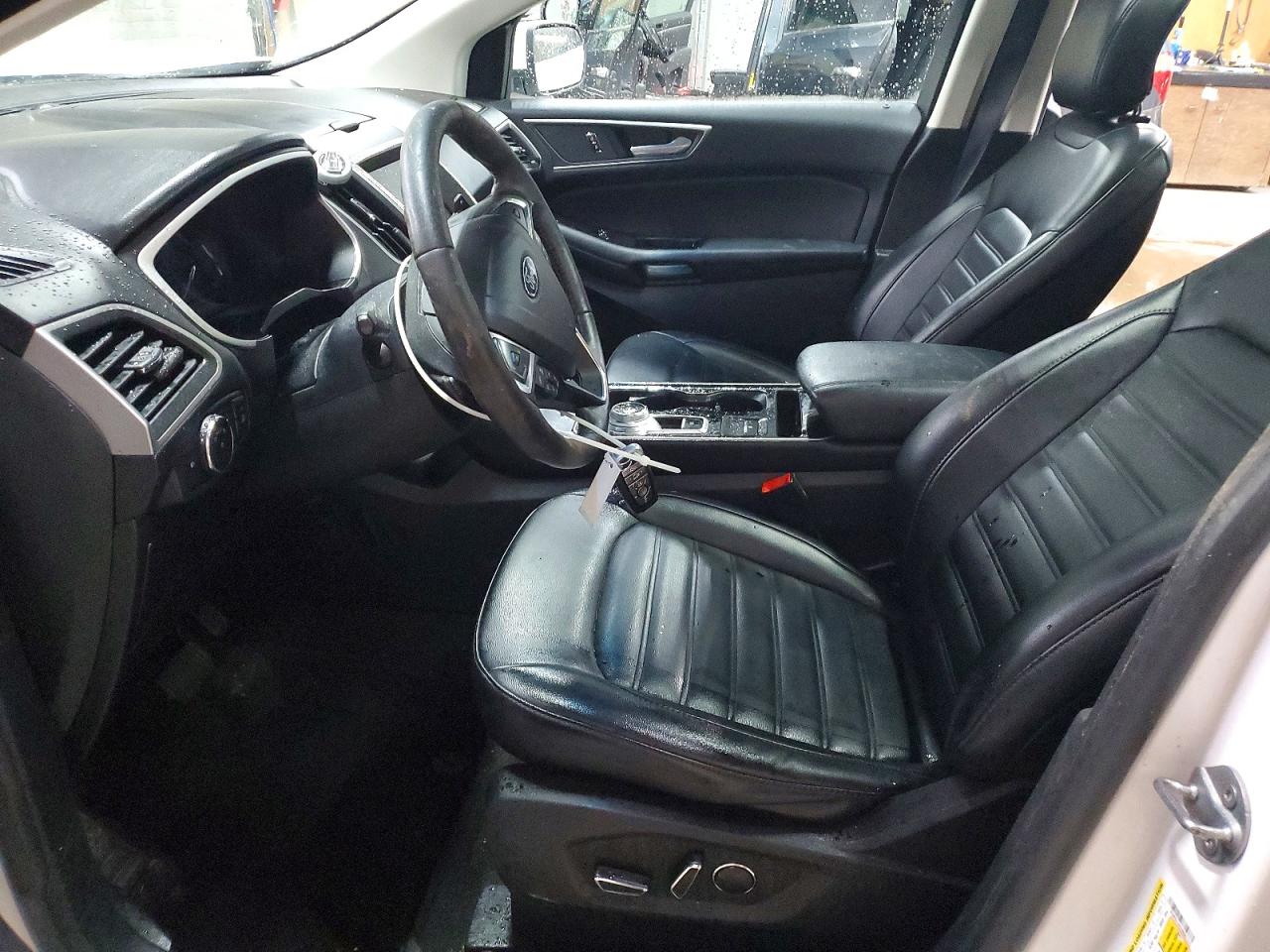 2019 FORD EDGE SEL photo 13