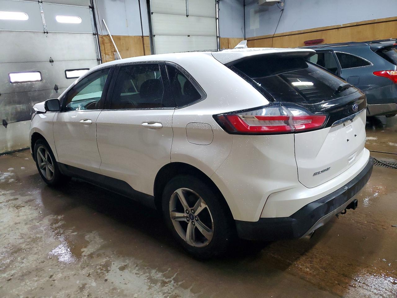 2019 FORD EDGE SEL photo 3