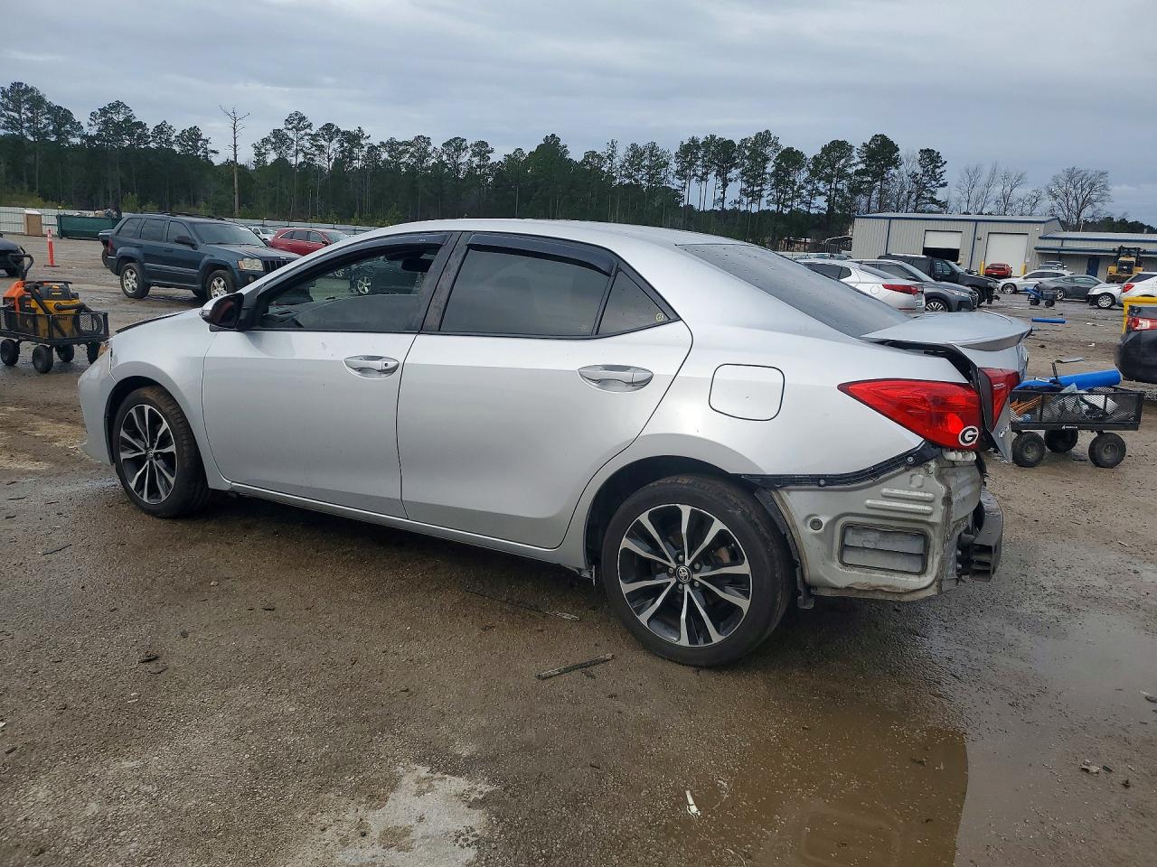 2017 TOYOTA COROLLA L photo 4