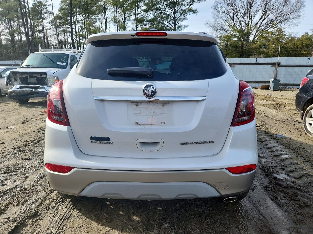 2017 BUICK ENCORE PREFERRED photo 6