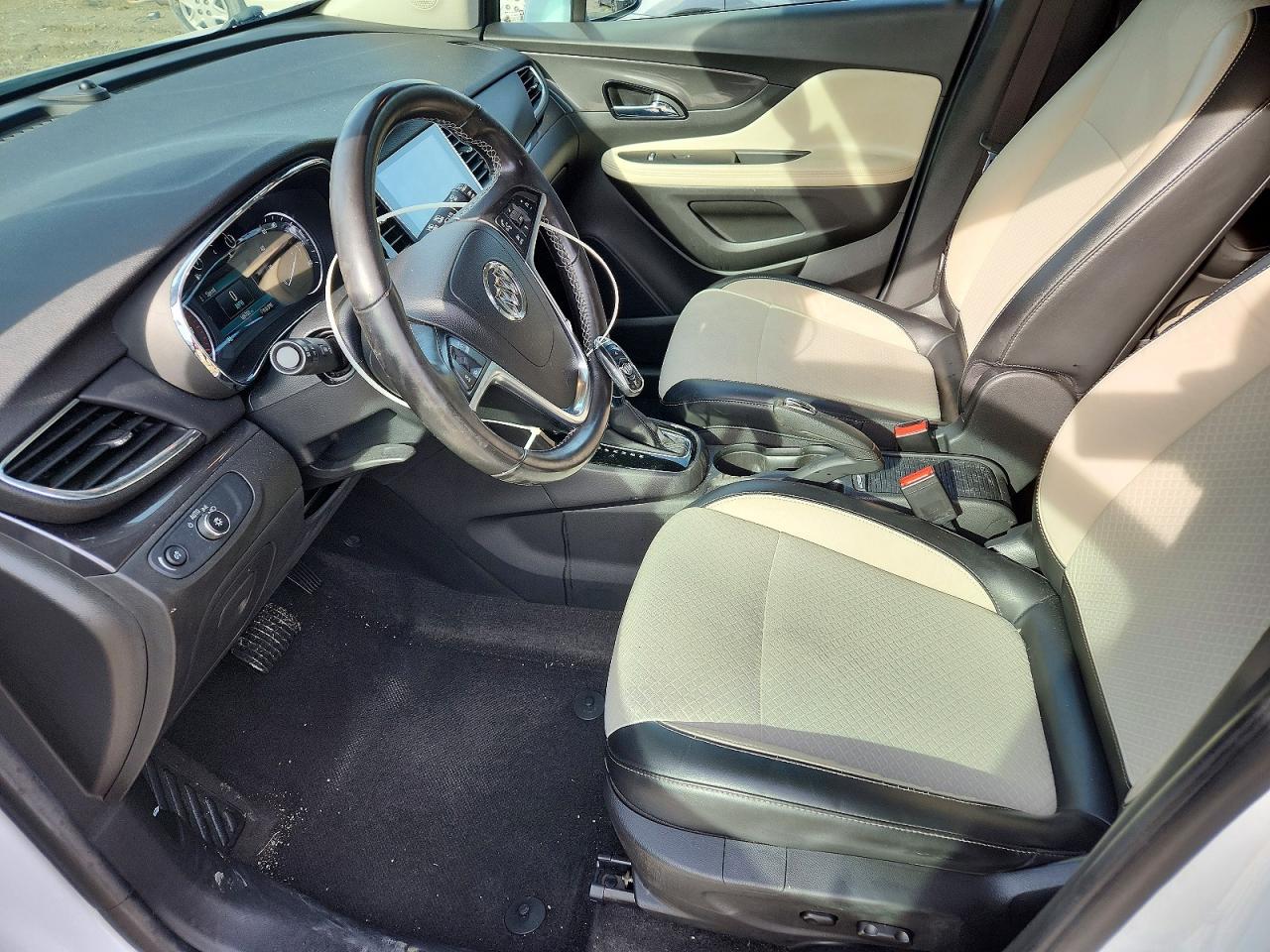 2017 BUICK ENCORE PREFERRED photo 7