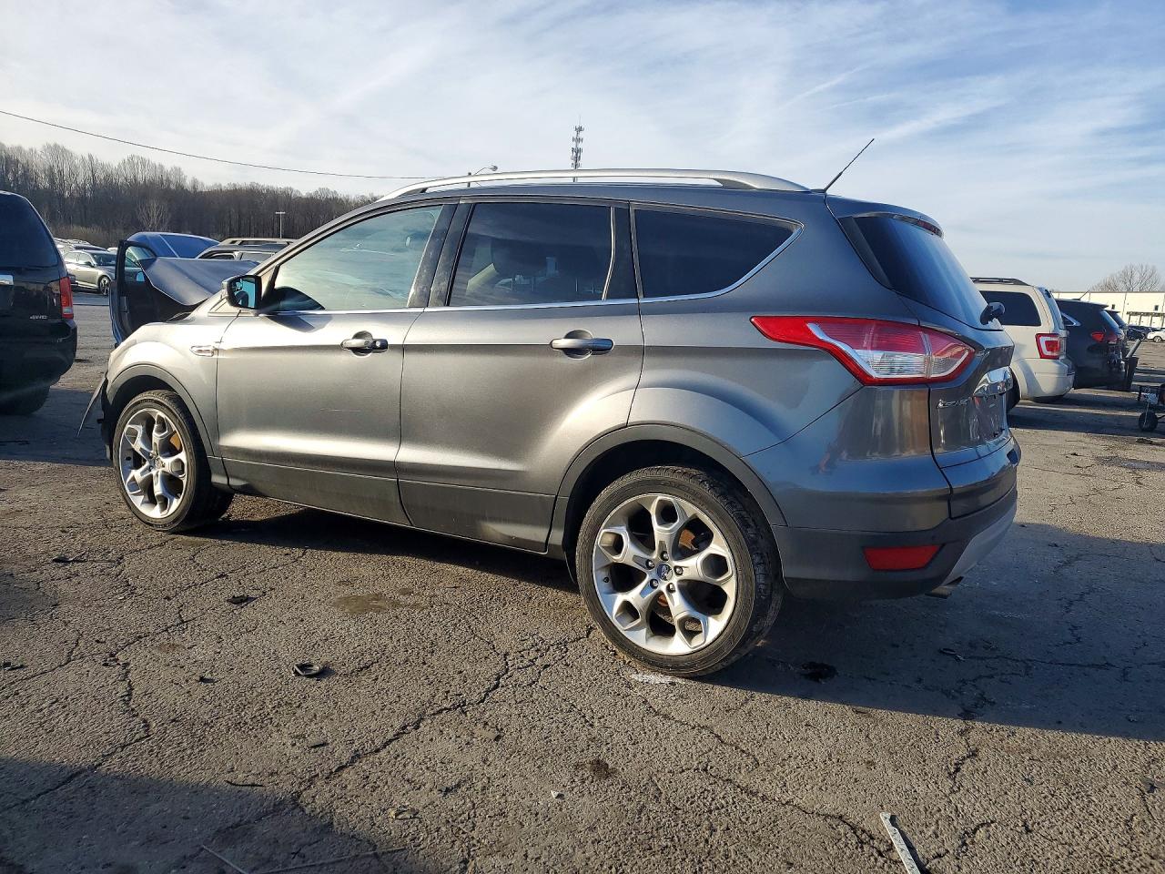2014 FORD ESCAPE TITANIUM photo 2