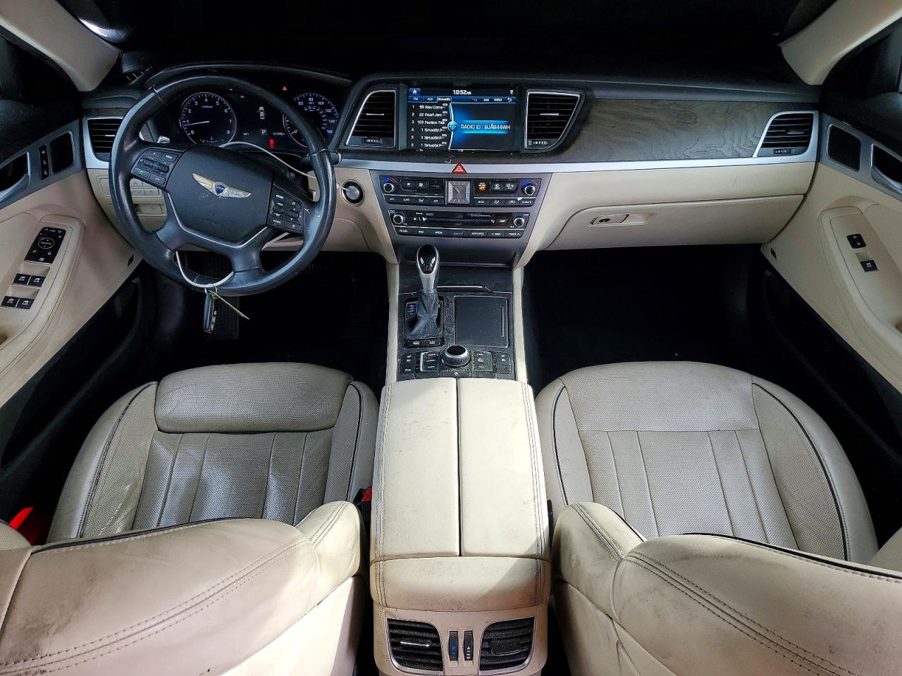 2015 HYUNDAI GENESIS 5.0L photo 22