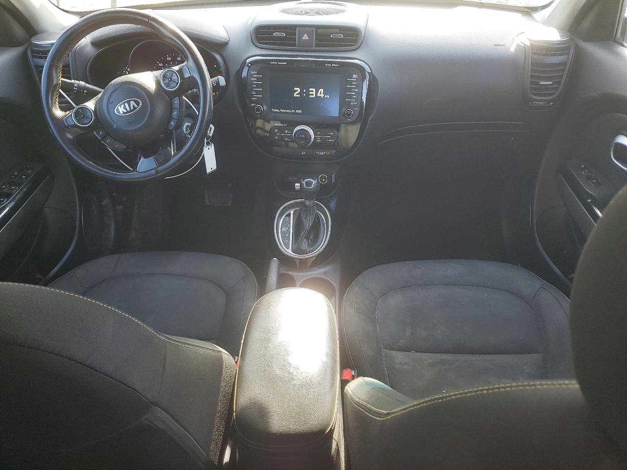 2016 KIA SOUL + photo 15