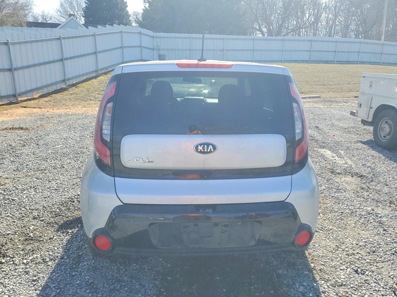 2016 KIA SOUL + photo 11