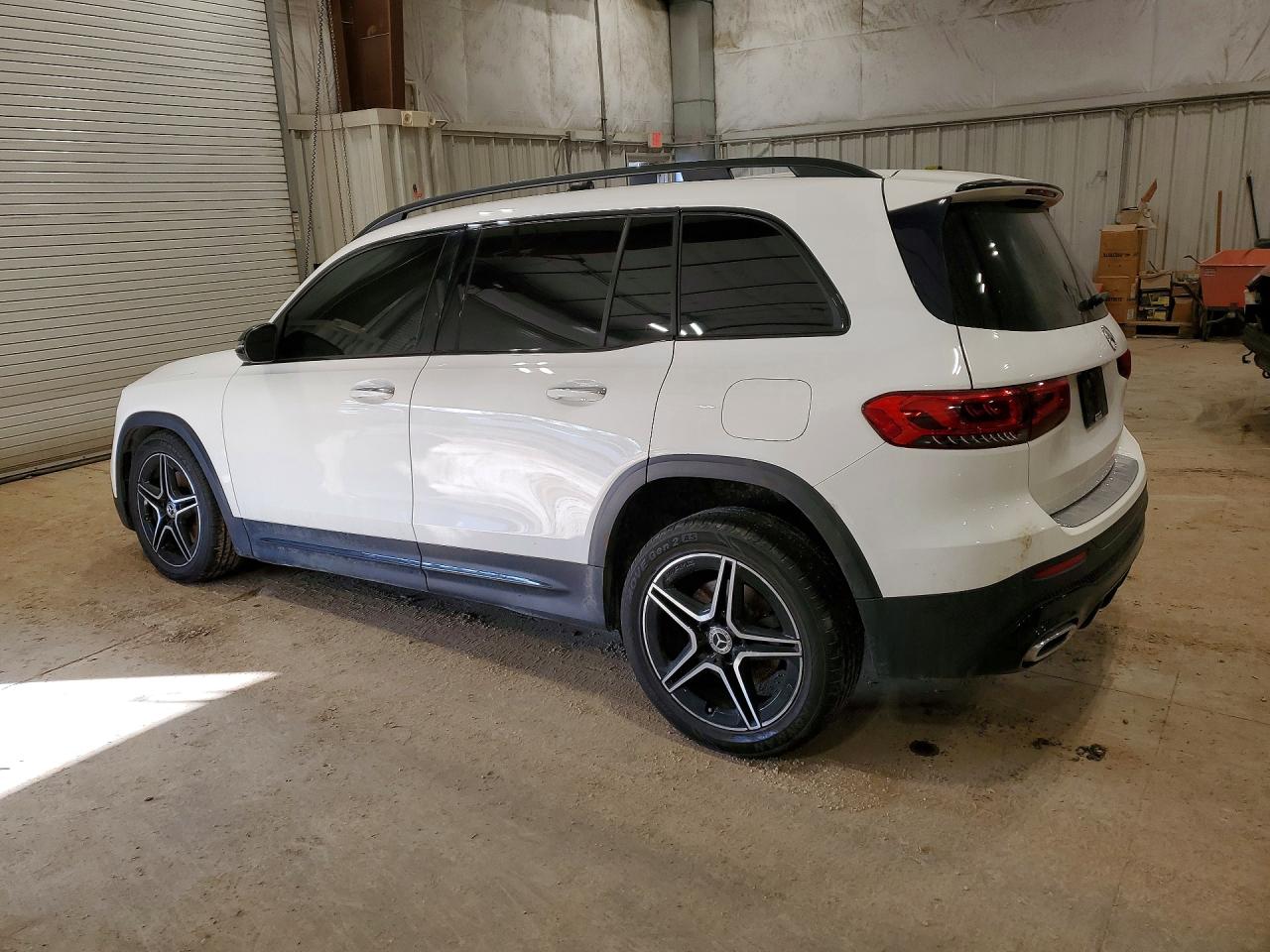 2021 MERCEDES-BENZ GLB 250 4MATIC photo 2