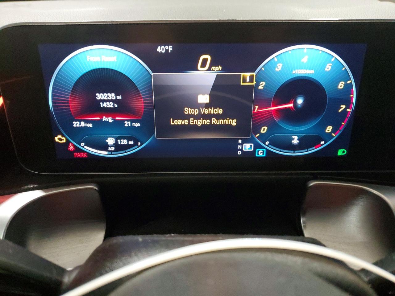2021 MERCEDES-BENZ GLB 250 4MATIC photo 9