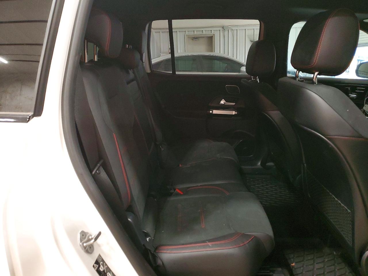 2021 MERCEDES-BENZ GLB 250 4MATIC photo 11