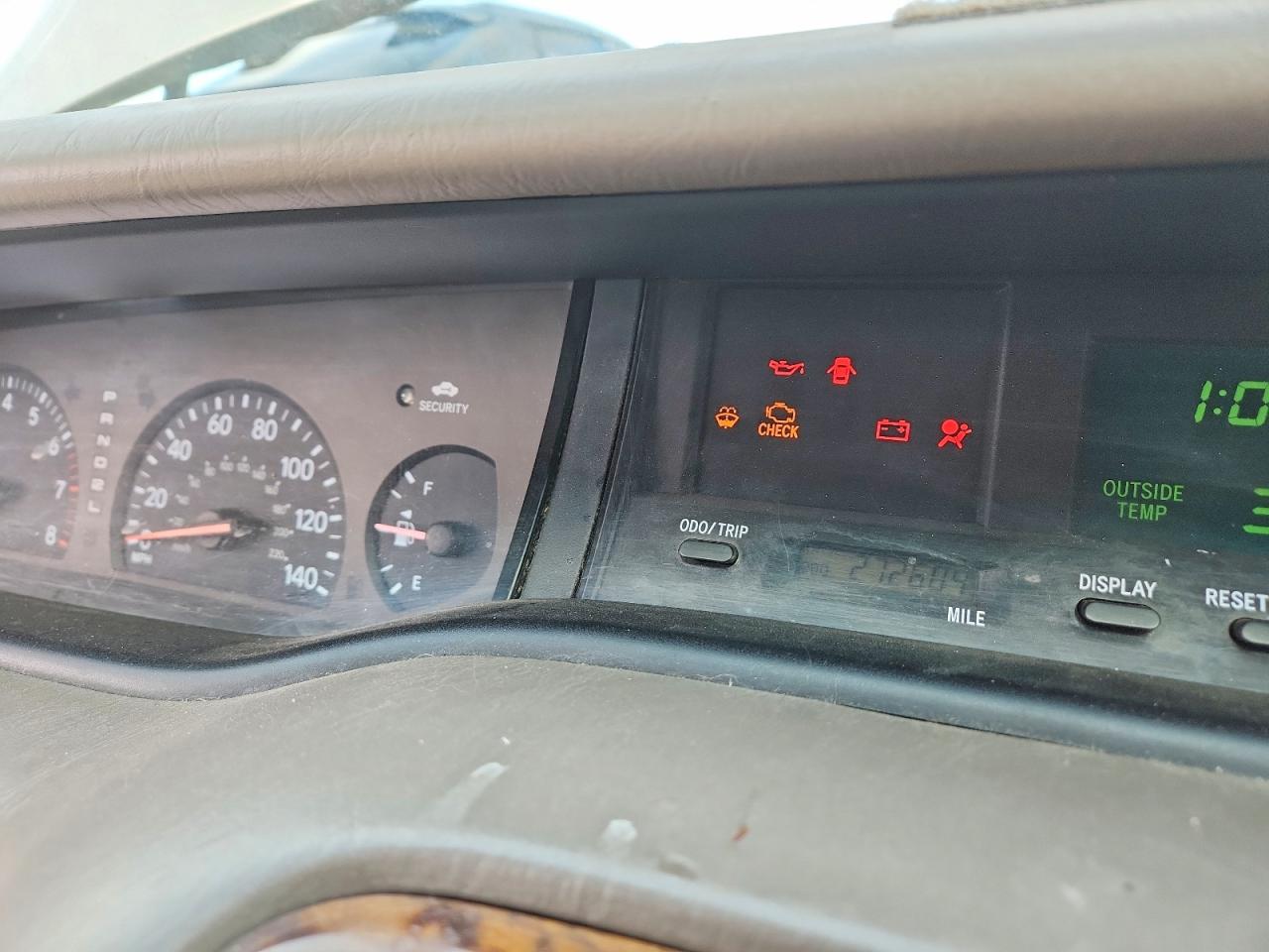 2004 TOYOTA AVALON XLS photo 9
