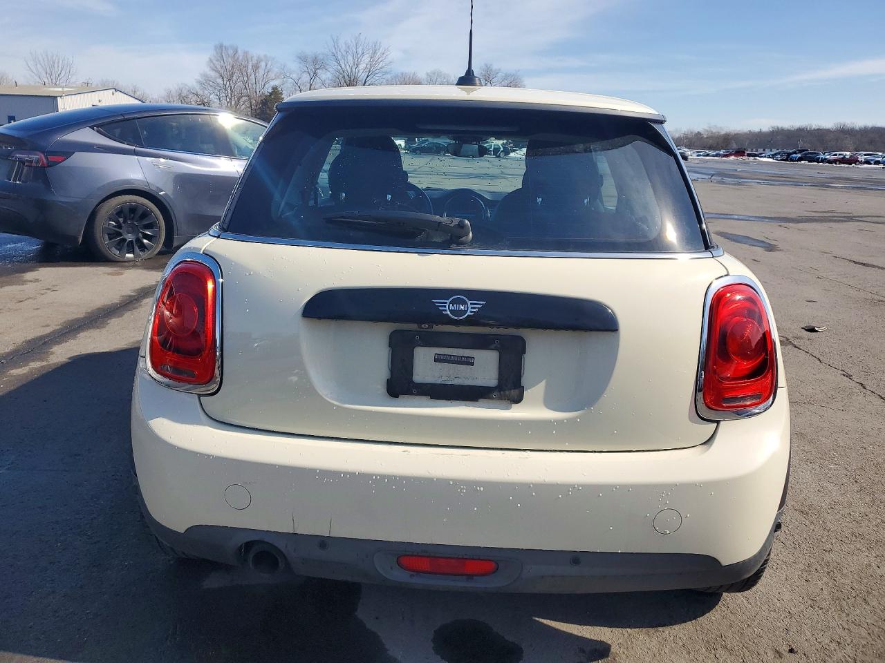 2019 MINI COOPER photo 16